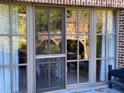 porte moustiquaire sur mesure